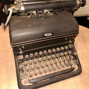 Royal Typewriter